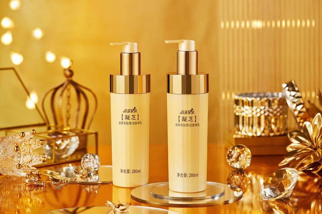 瓶身体乳让我和“干到裂开”说拜拜～不朽情缘模拟器虫草养肤不玄学！这(图2)